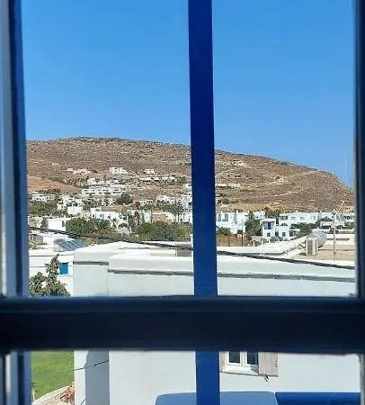Laouti Tinos 3 Agios Ioannis (Tinos)