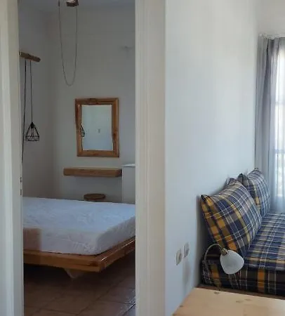 Laouti Tinos 3 Prázdninový dům *