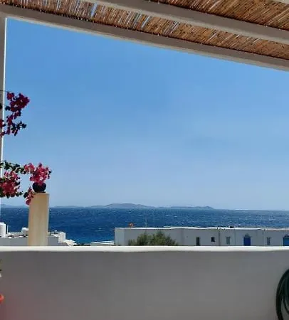Laouti Tinos 3 * Άγιος Ιωάννης